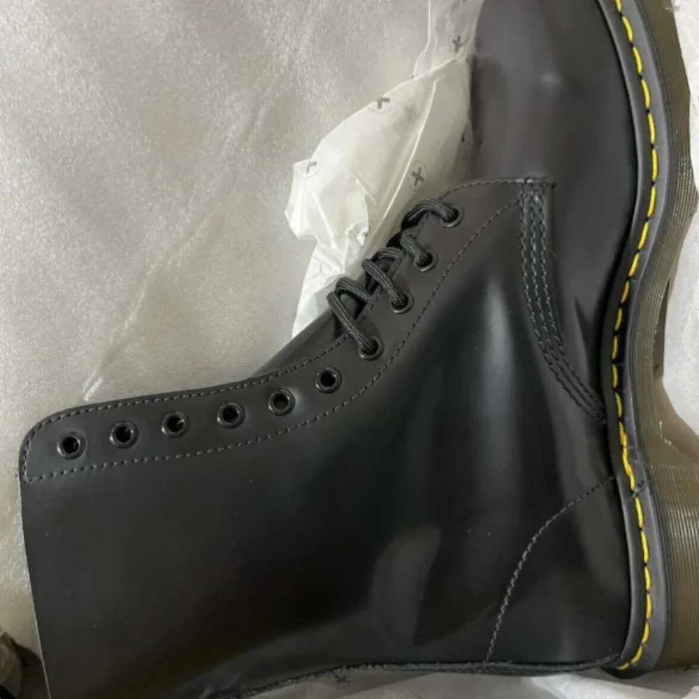 Dr. Martens x REDUX GRUNGE MARC JACOBS 1490 LIMITED EDITION RareFind